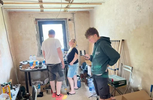 Wir am Bau